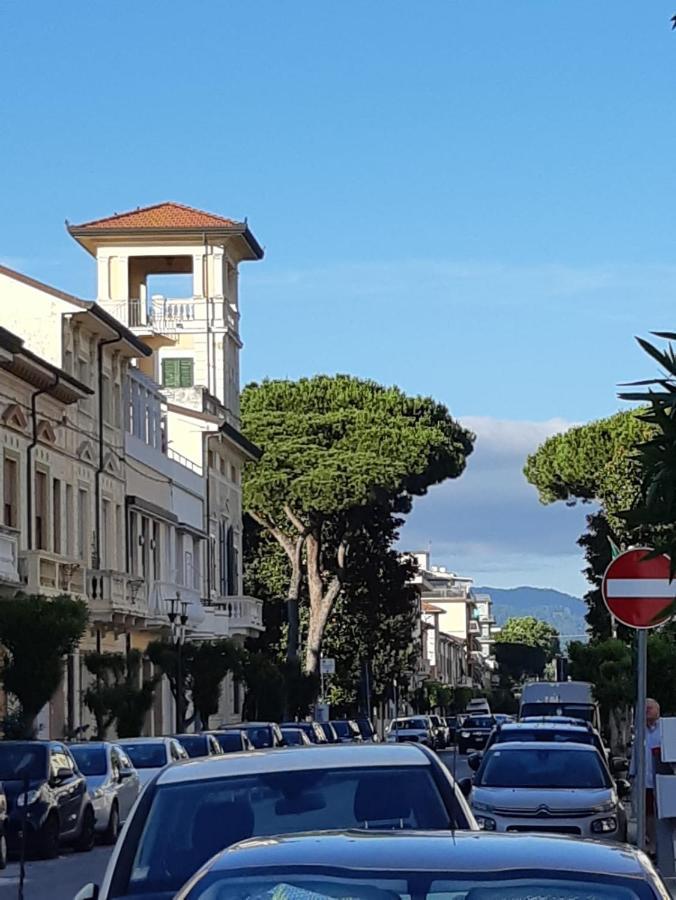 Acropolis Apartment Viareggio Exterior photo